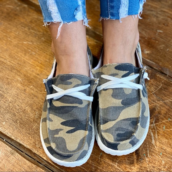 Green Camo Slipons - Picture 5 of 10